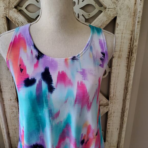 Women's Lightweight A-Line Mini Shift Flowy Swing Dress with Pockets in Tie Dye - Picture 3 of 12